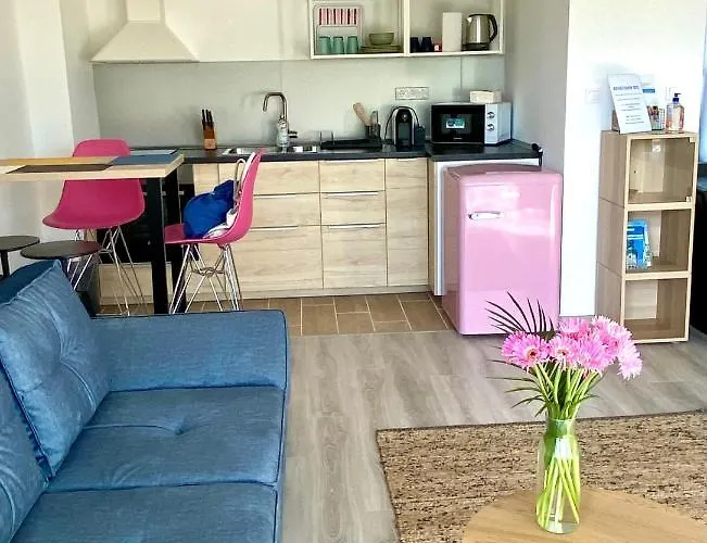 Apartment 001